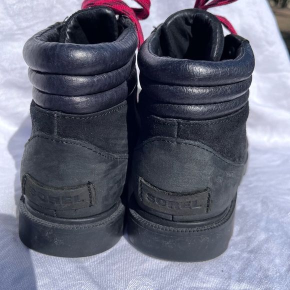 SOREL boots  - Picture 5 of 11